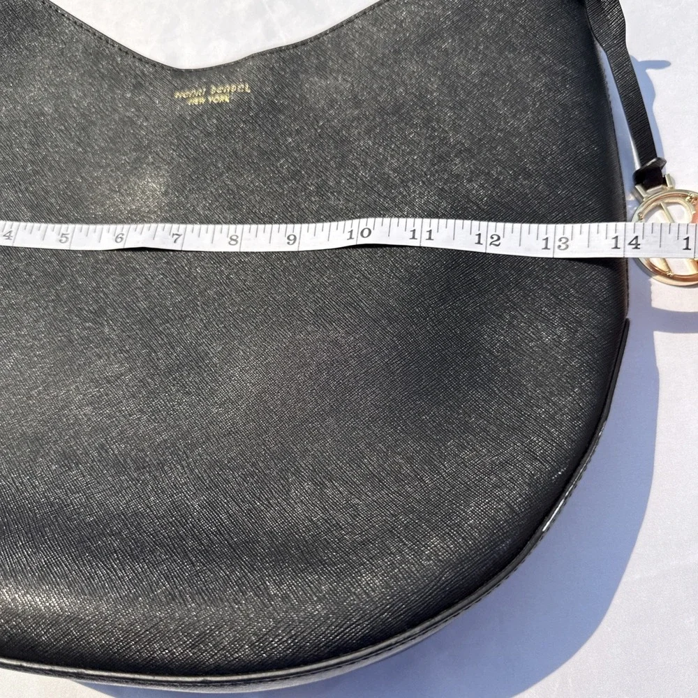 Henri Bendel West 57th Leather Crossbody Hobo bag Purse in Black Gold